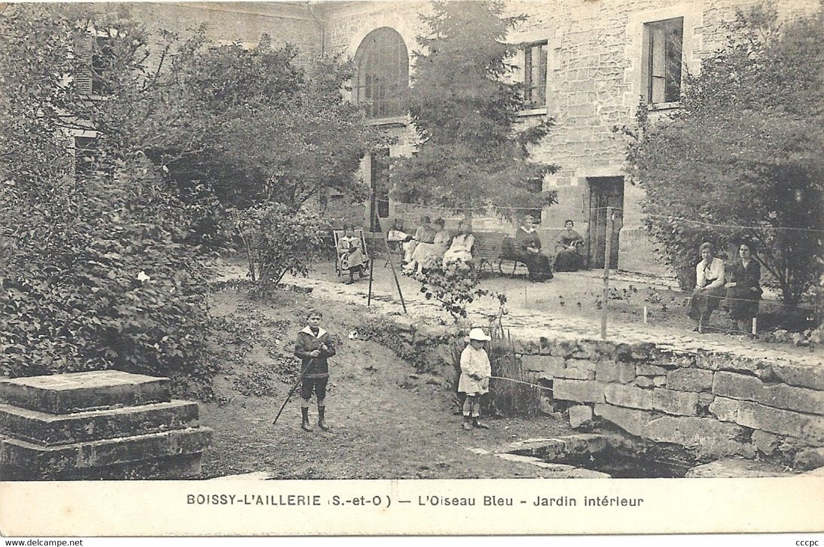 CPA Boissy-L'Aillerie L'Oiseau Bleu Jardin Intérieur