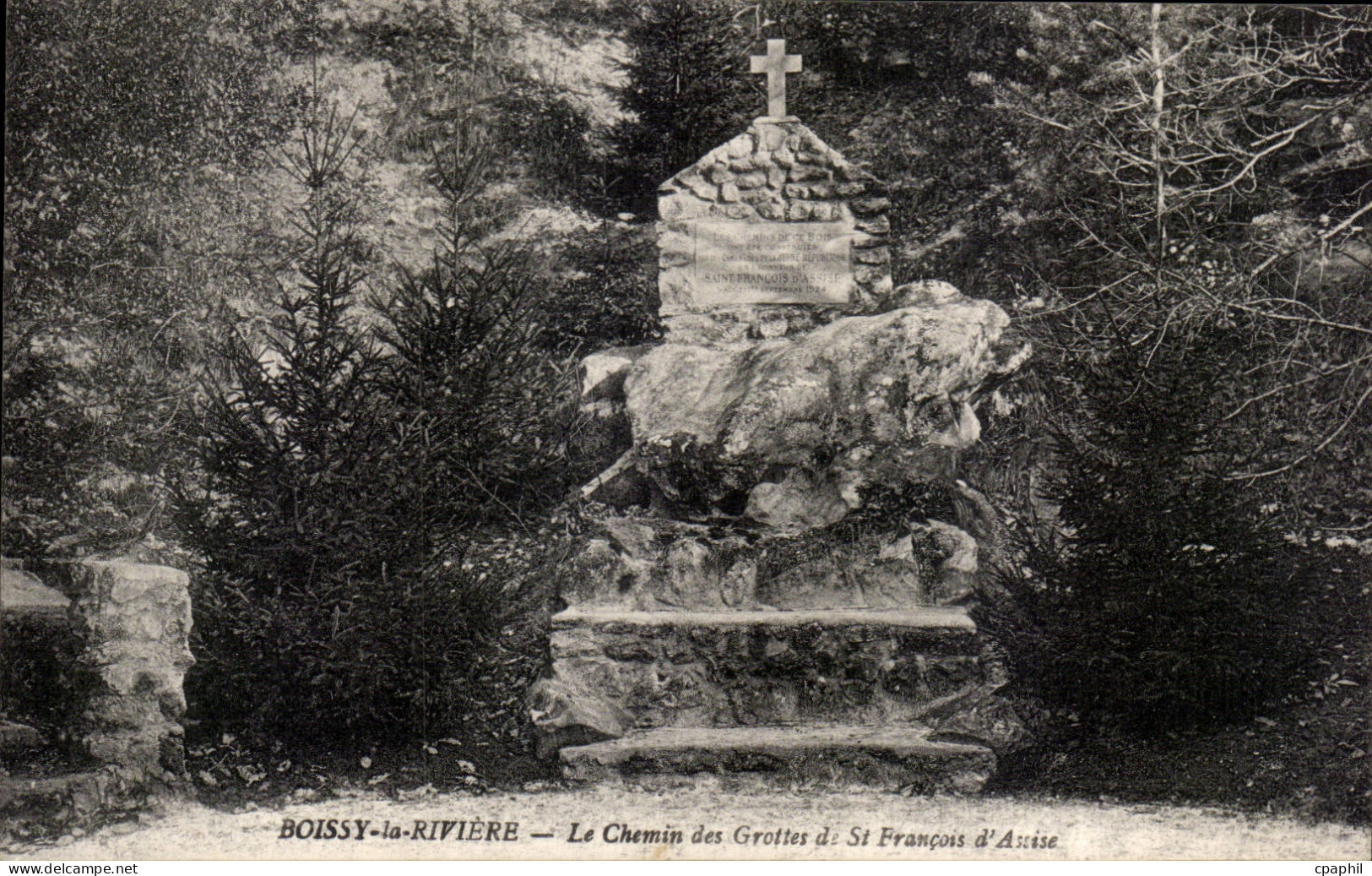 CPA Boissy la Riviere Le chemin des grottes de St Francois d Assise