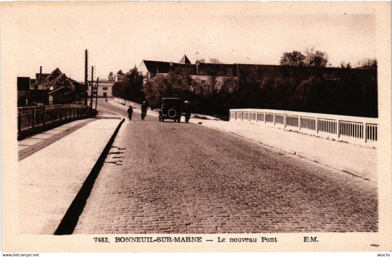 CPA Bonneuil-sur-Marne - Le nouveau Pont (275062)