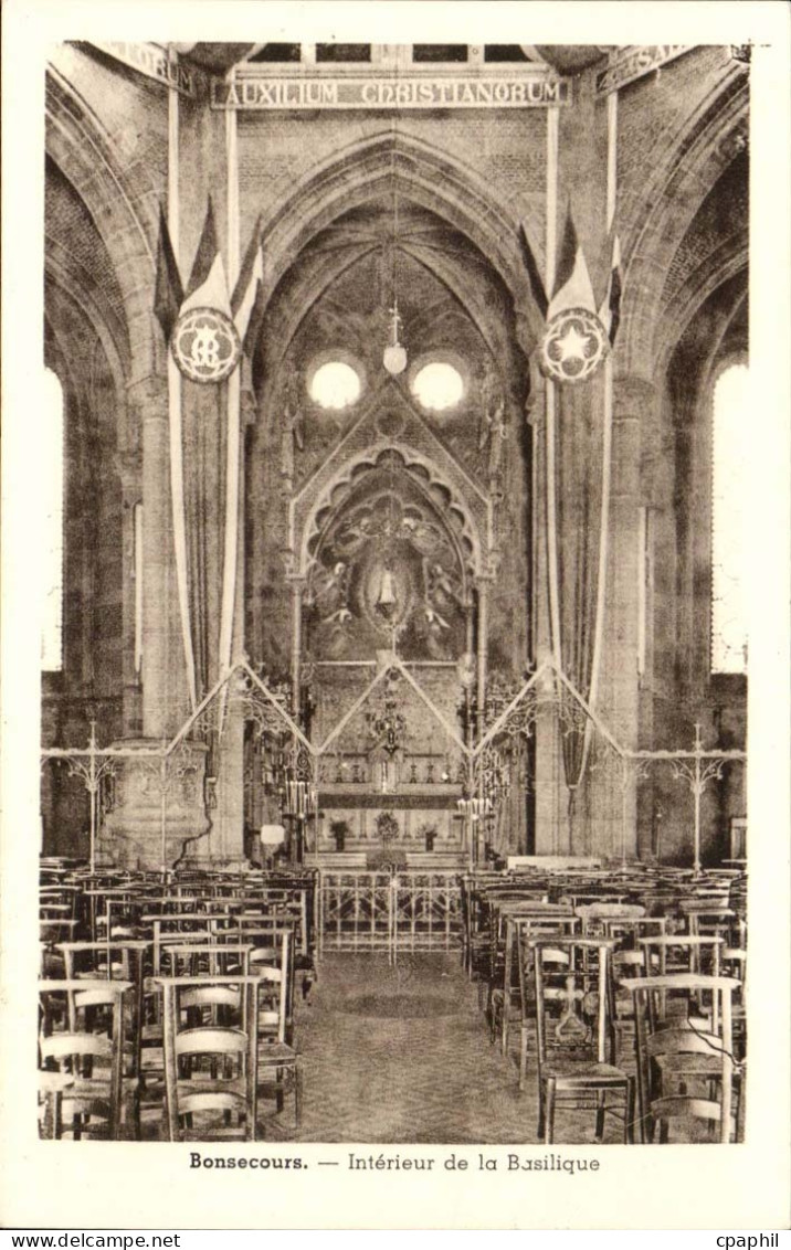 CPA Bonsecours Interieur de la basilique