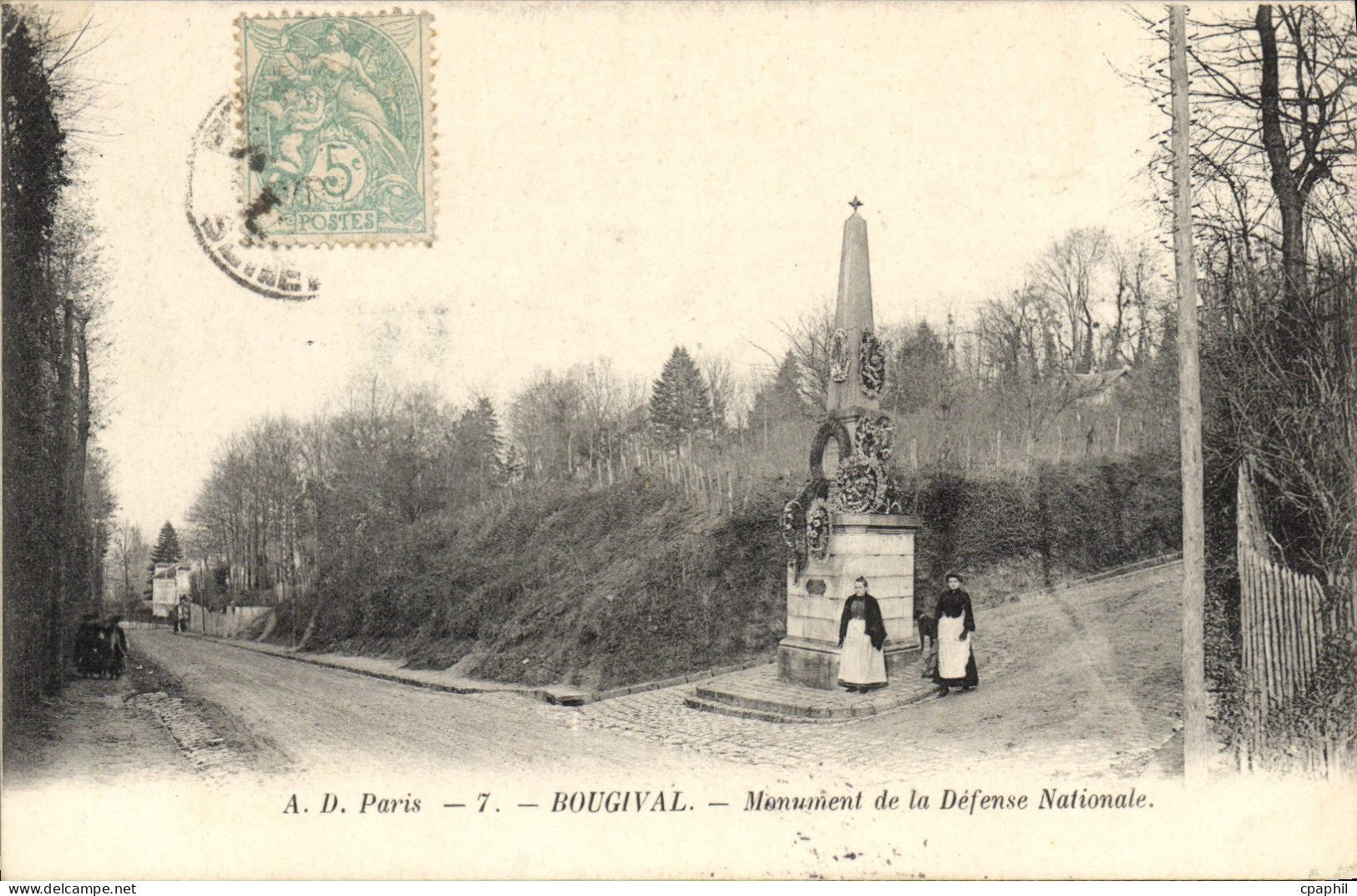 CPA Bougival Monument de la Defense Nationale