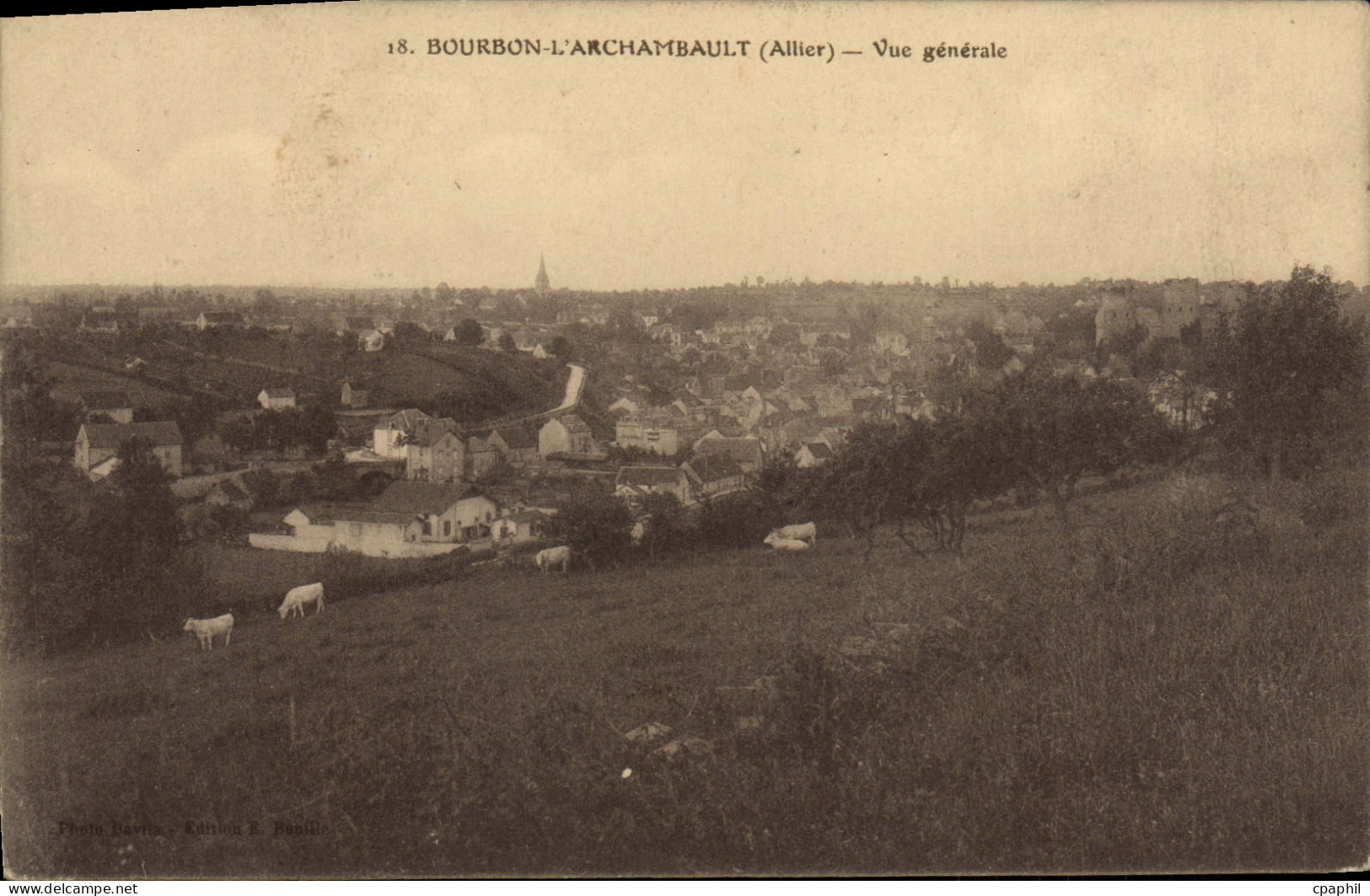 CPA Bourbon L'Archambault Vue generale
