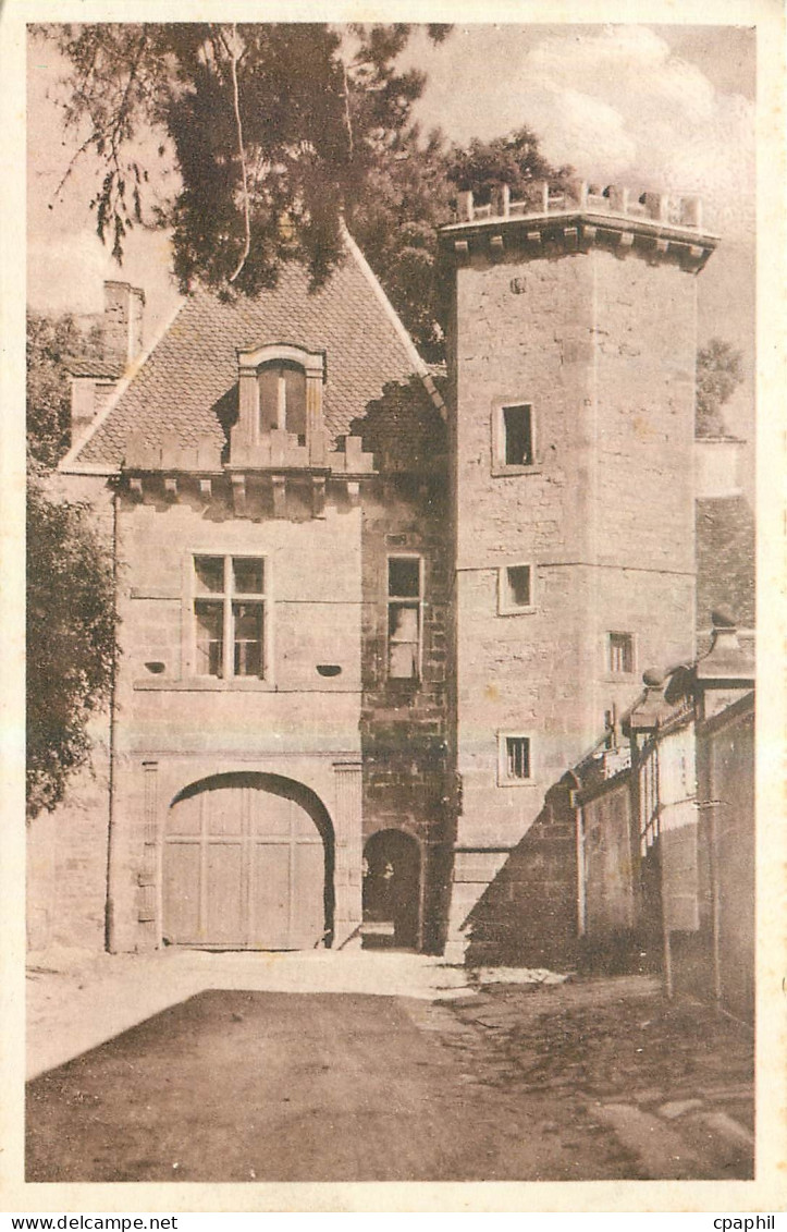CPA Bourbonne les Bains Le Donjon du Chateau