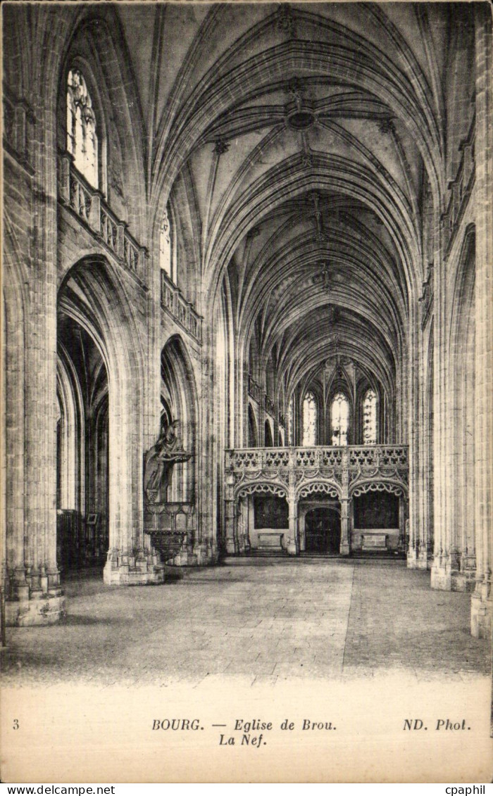 CPA Bourg Eglise De Brou