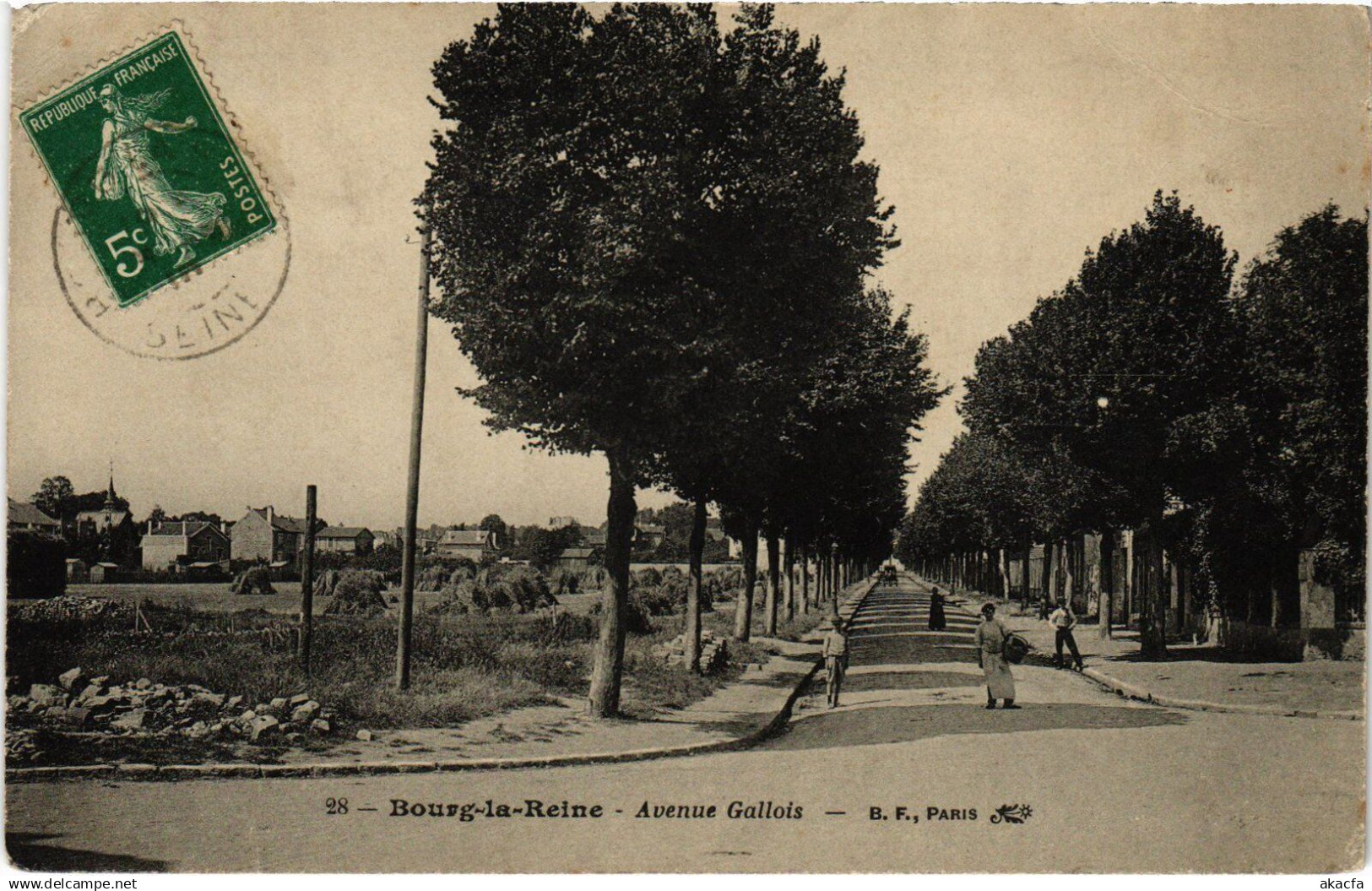CPA Bourg la Reine Avenue Gallois FRANCE (1306629)