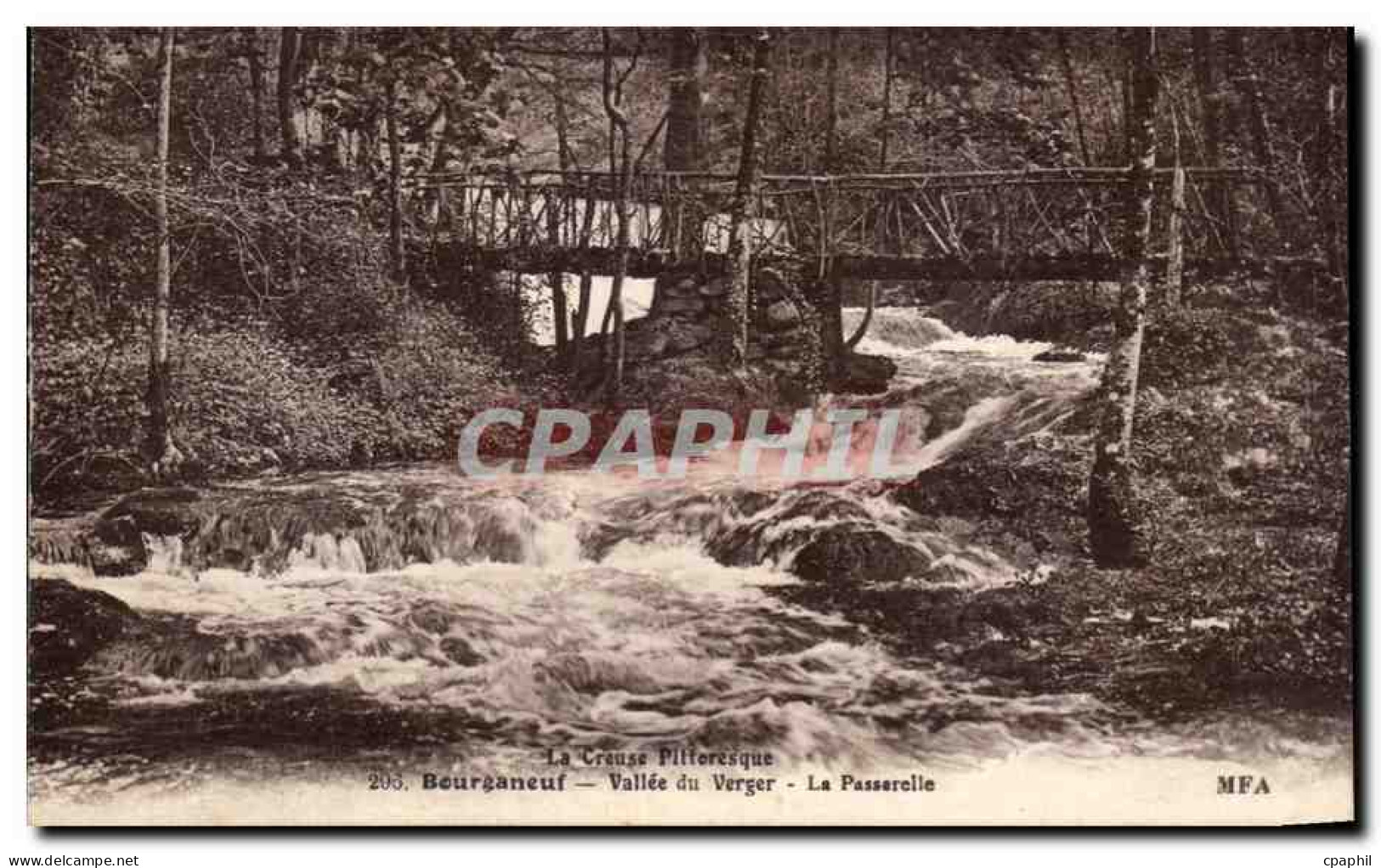 CPA Bourganeuf Vallee Du Verger la Passerelle