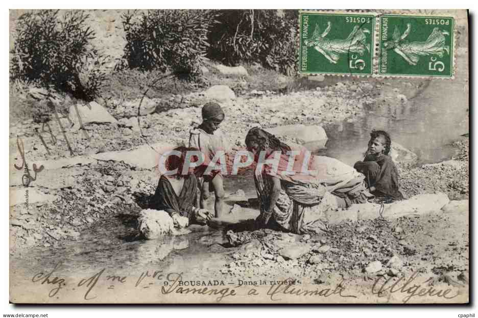 CPA Bousaada Dans la Riviere Enfants
