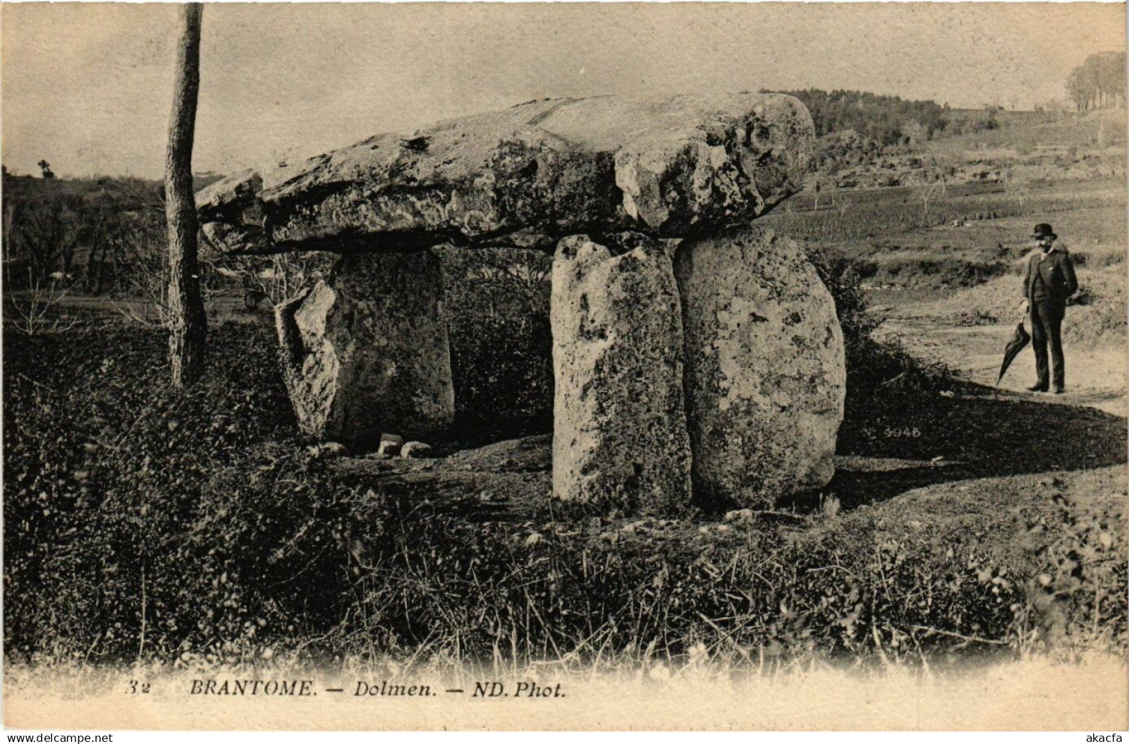 CPA BRANTOME - Dolmen (366963)