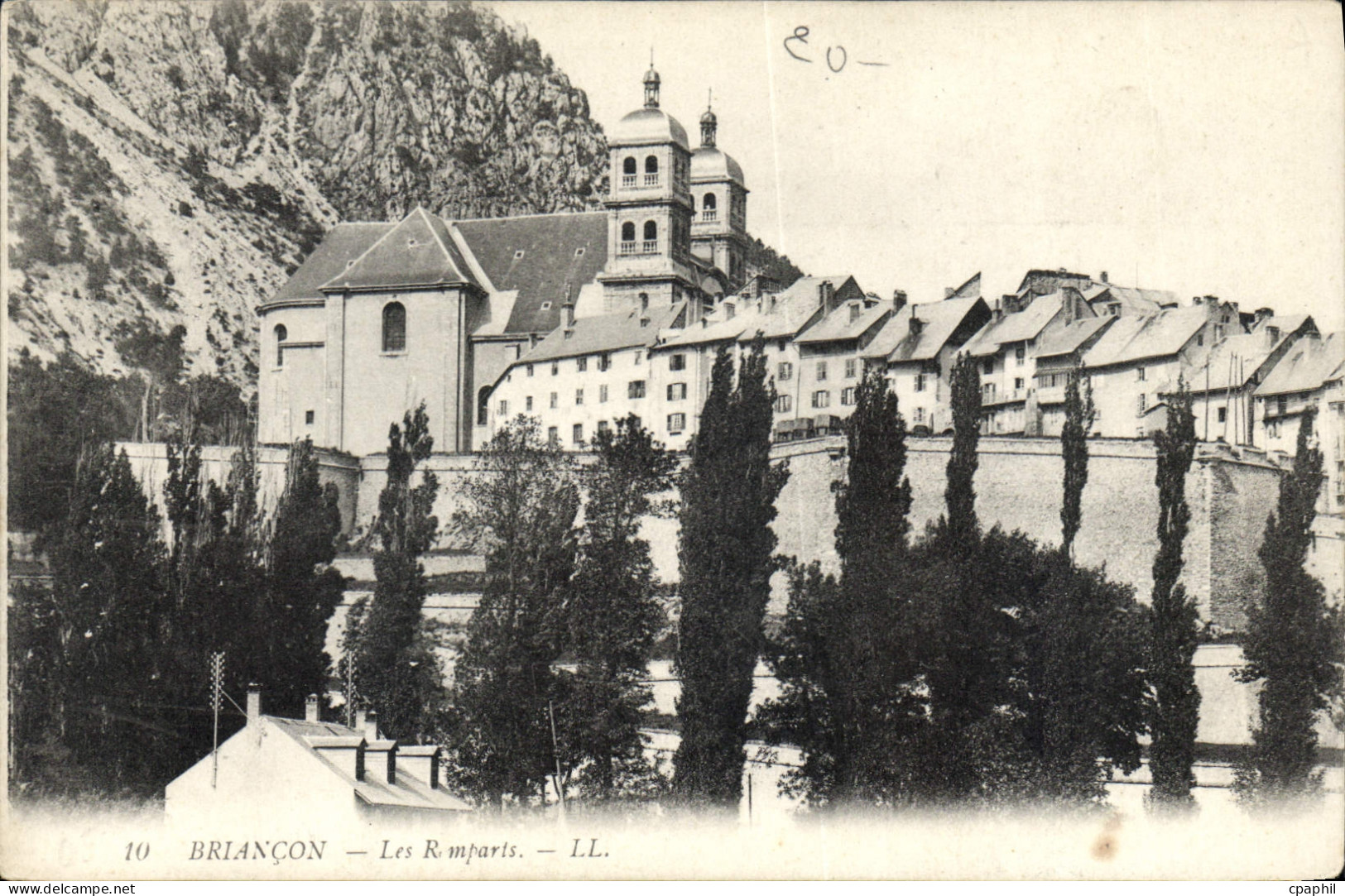 CPA Briancon Les Remparts