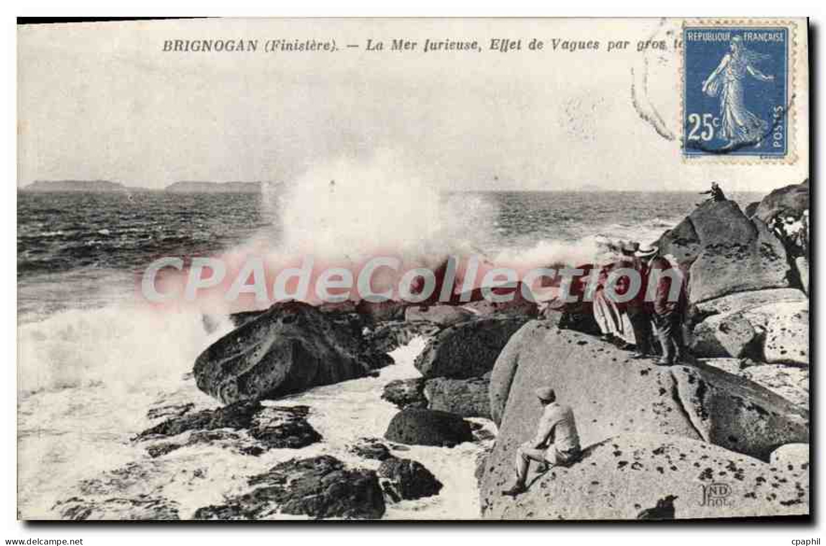 CPA Brignogan La Mer furieuse Effet De Vagues