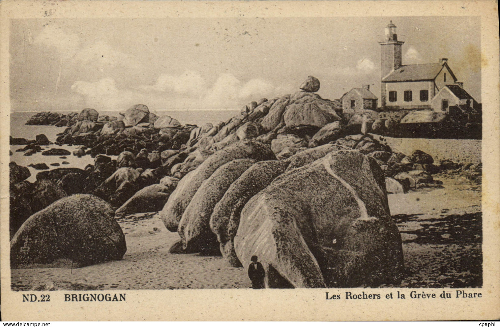 CPA Brignogan Les Rochers Et La Greve Du Phare