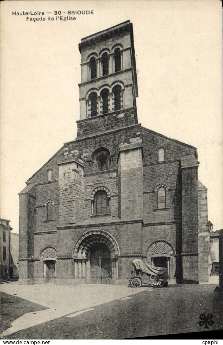 CPA Brioude Facade de L'Eglise