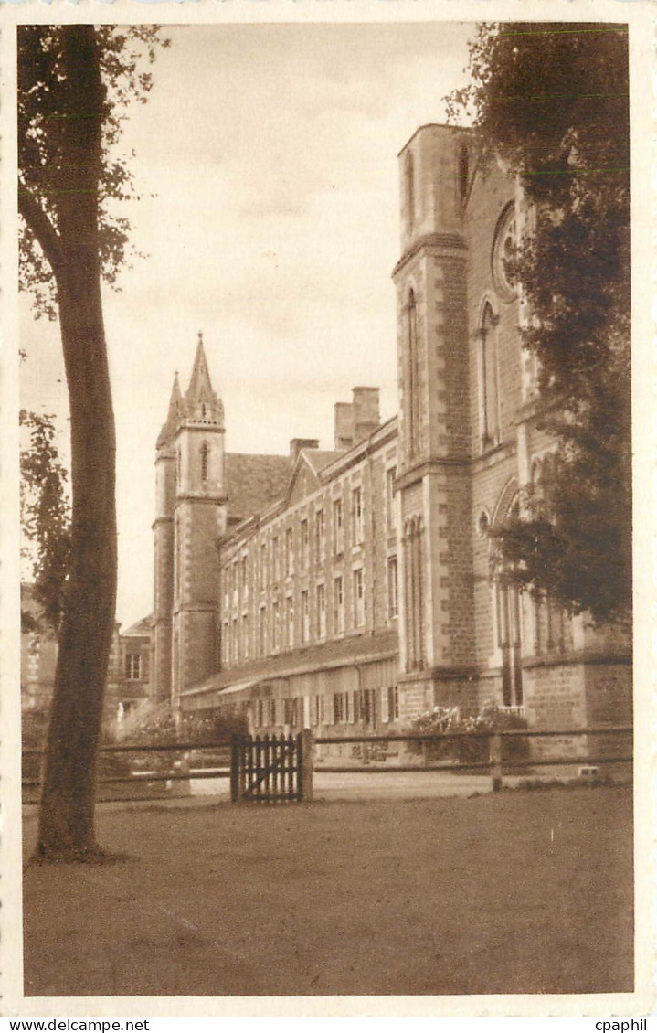 CPA Briouze St Gervais Orne