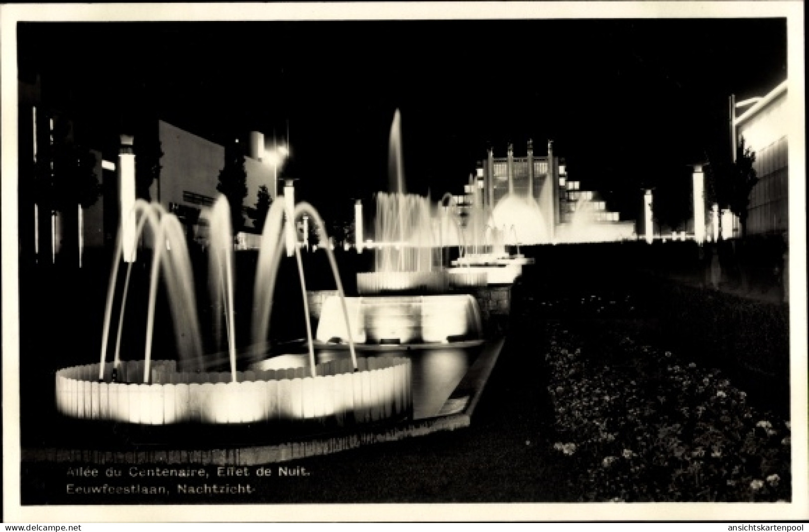 CPA Bruxelles Brüssel, Exposition 1935, Allee du Centenaire Eeuwfeestlaan, bei Nacht