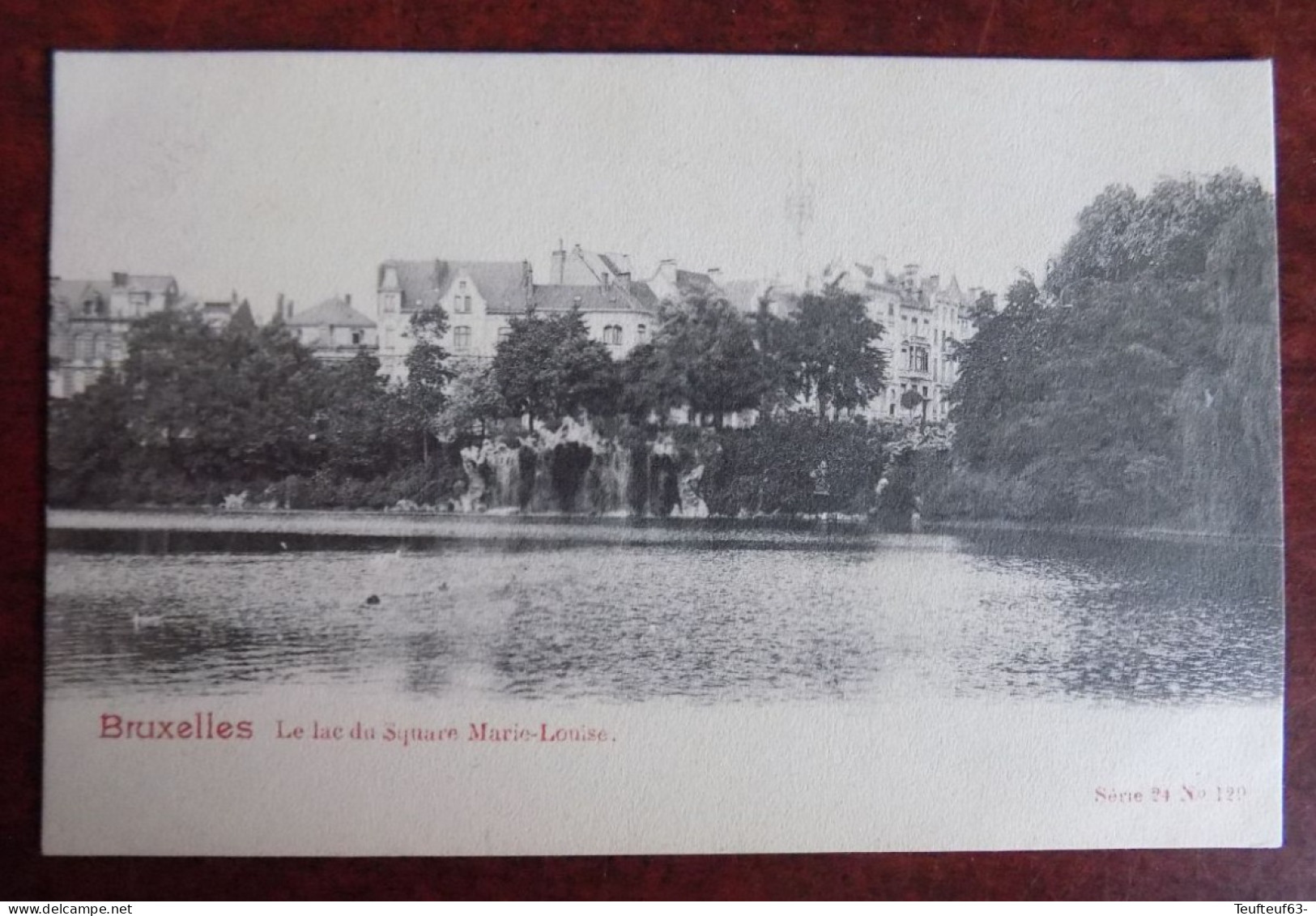 CPA Bruxelles : le lac du Square Marie-Louise