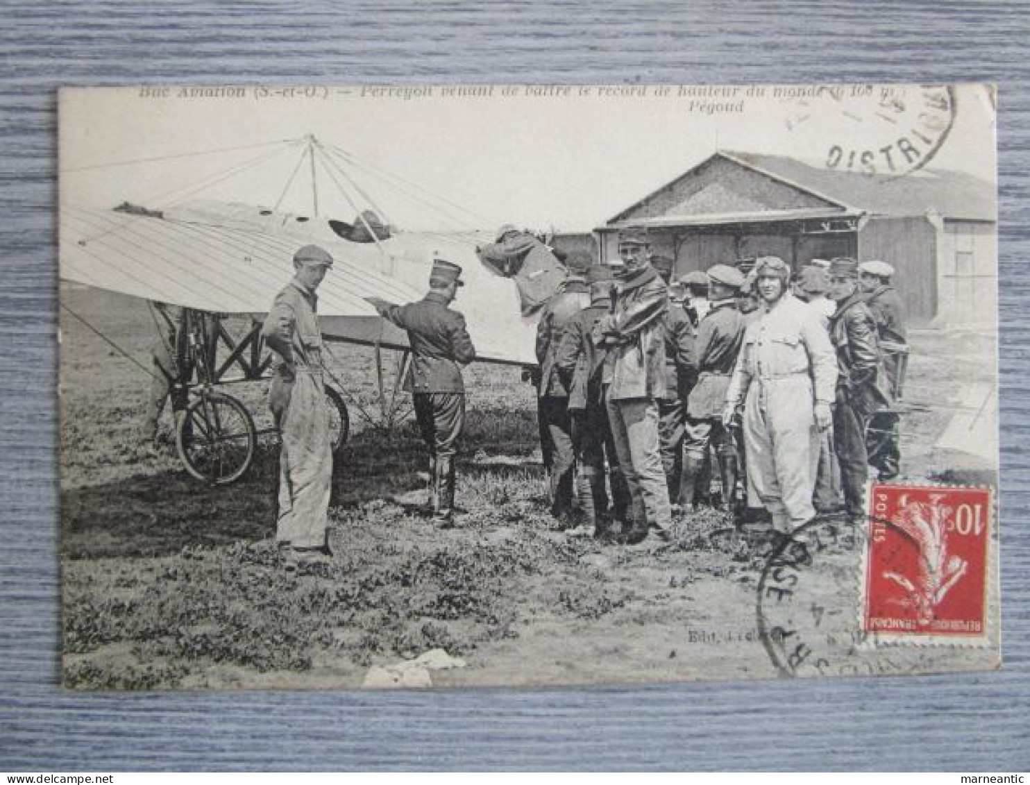 CPA Buc aviation (78) Perreyon venant de battre le record de hauteur