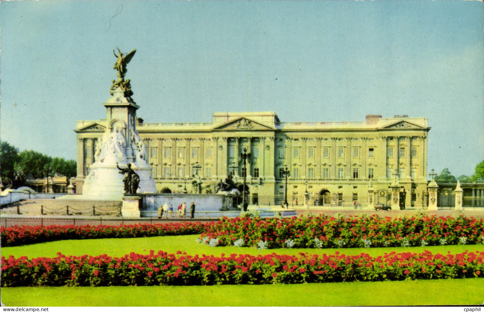 CPA Buckingham Palace Victoria Memorial London