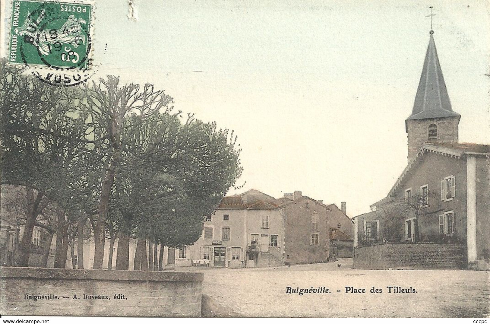 CPA Bulgnéville Place des Tilleuls