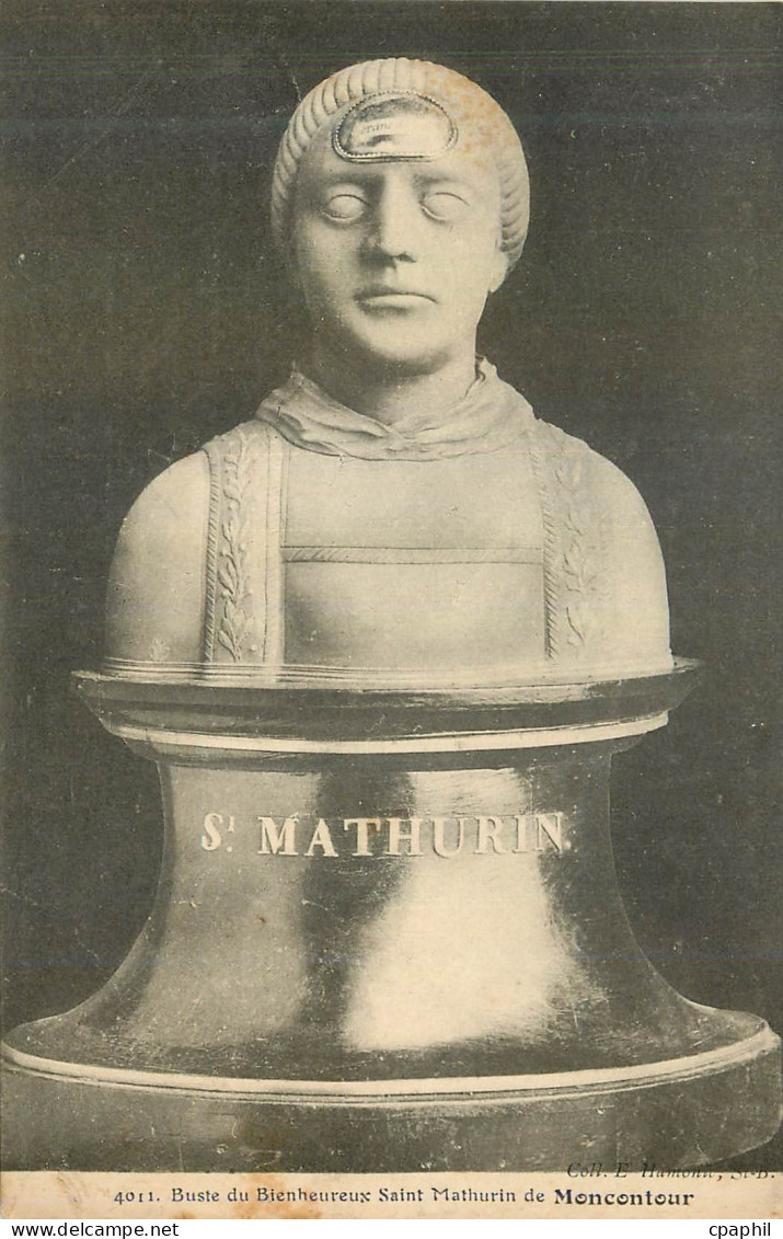 CPA Buste du bienheureuse mathurin de monconTour