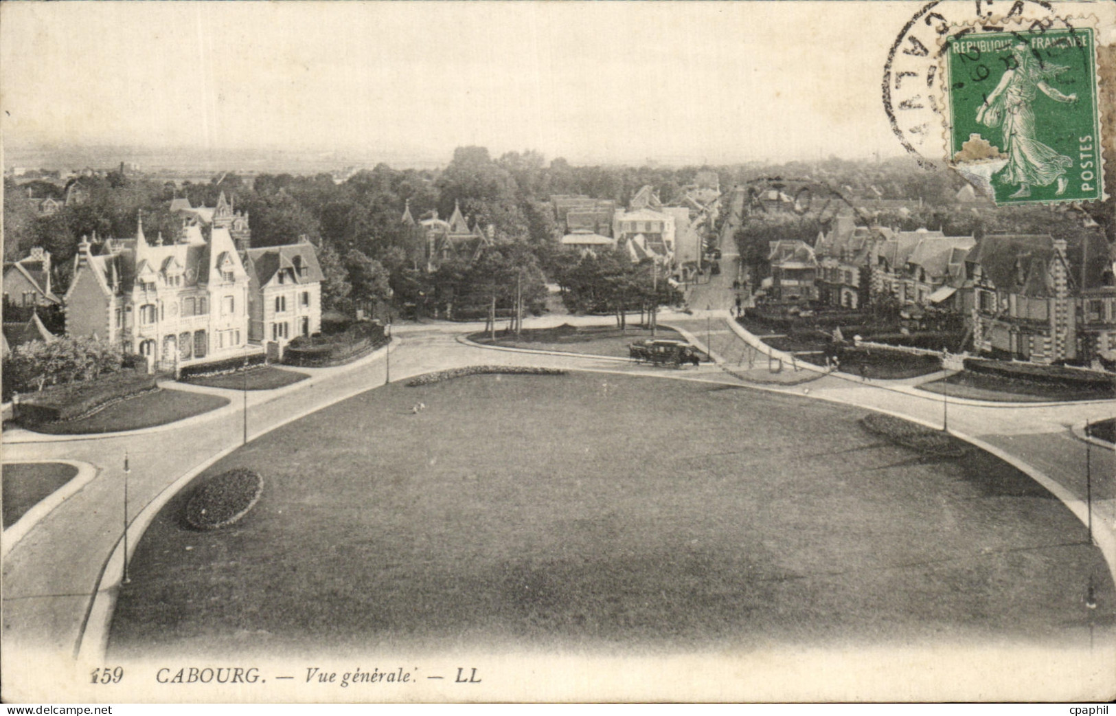 CPA Cabourg Vue Generale