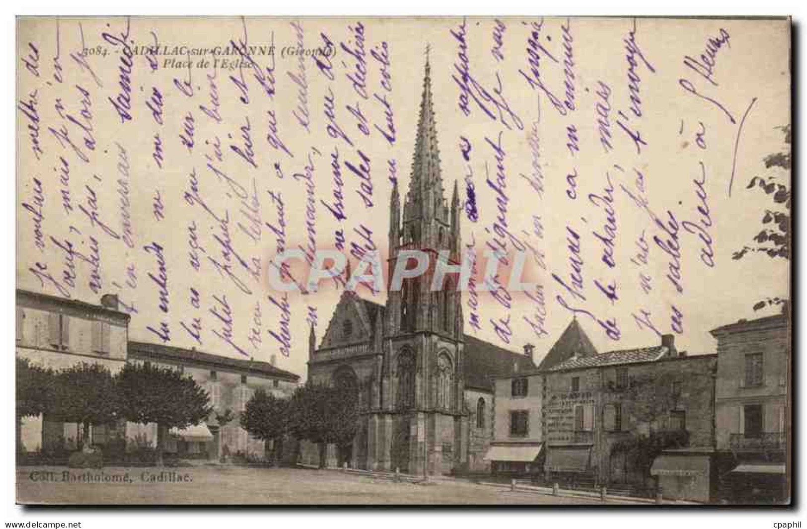 CPA Cadillac sur Garonne Place de l'eglise