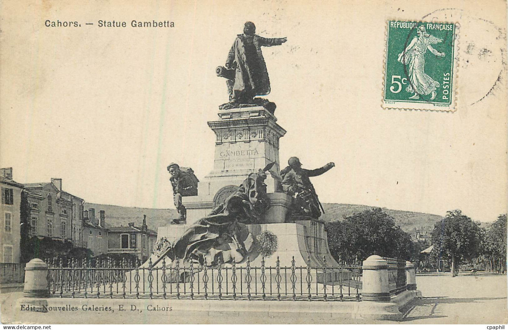 CPA Cahors Statue Gambetta