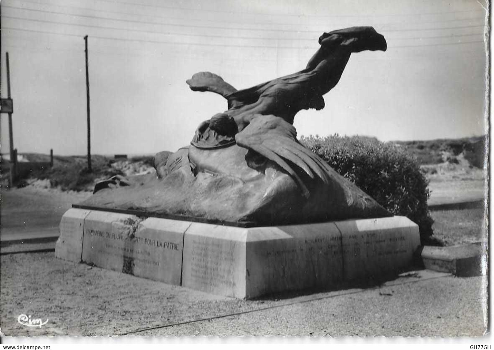 CPA CALAIS -le pluviose