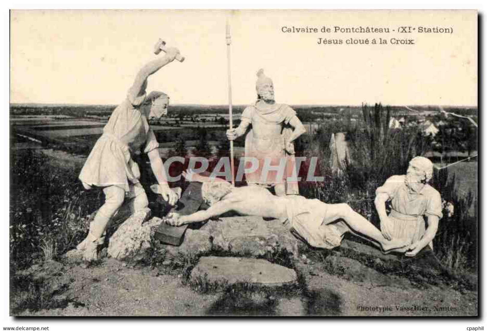 CPA Calvaire de Pontchateau (XI Station Jesus cloue a la Croix