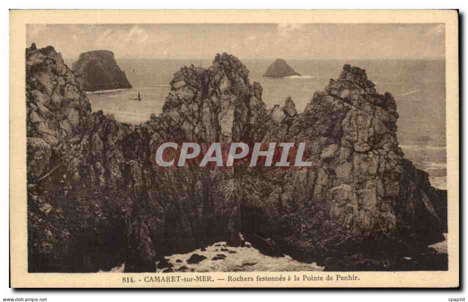 CPA Camaret Sur Mer Rochers Festonnes a la Pointe de Penhir