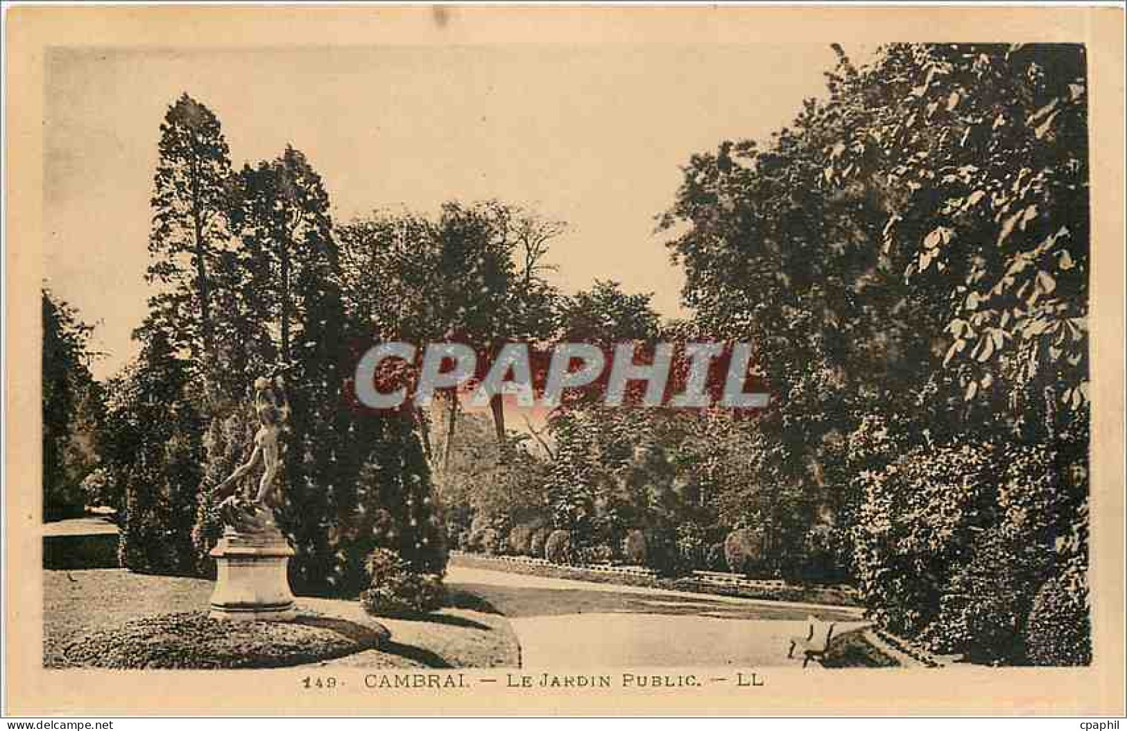 CPA Cambrai le jardin public