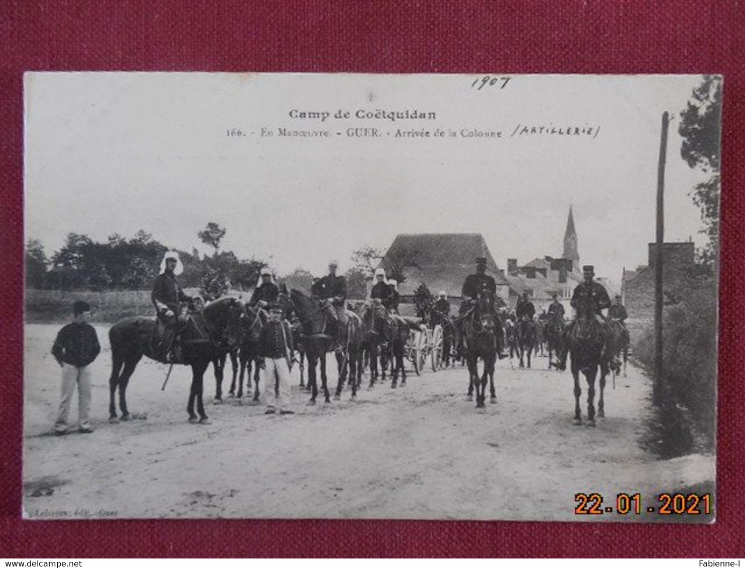 CPA - Camp de Coëtquidan - En Manoeuvre - Guer - Arrivée de la Colonne