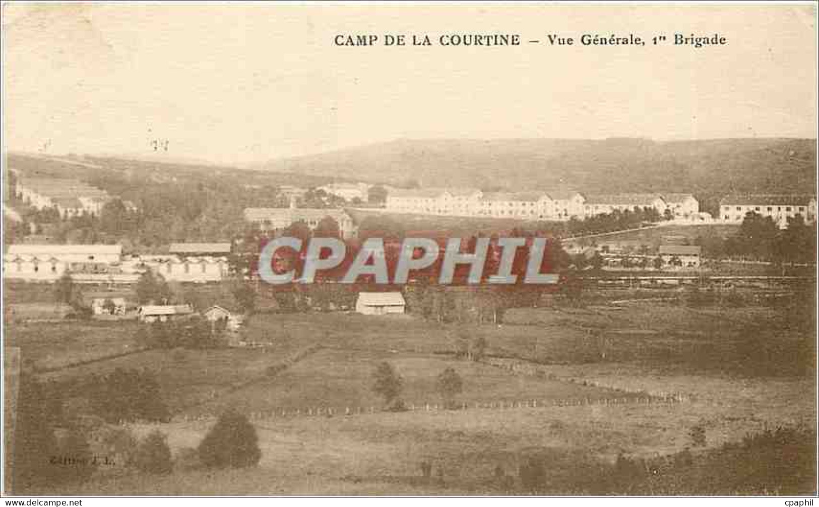 CPA Camp de la Courtine Vue Generale Militaria