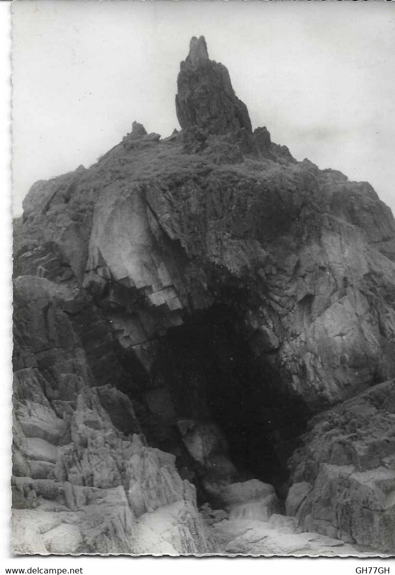 CPA CANCALE -GROTTE POINTE DU GROUIN