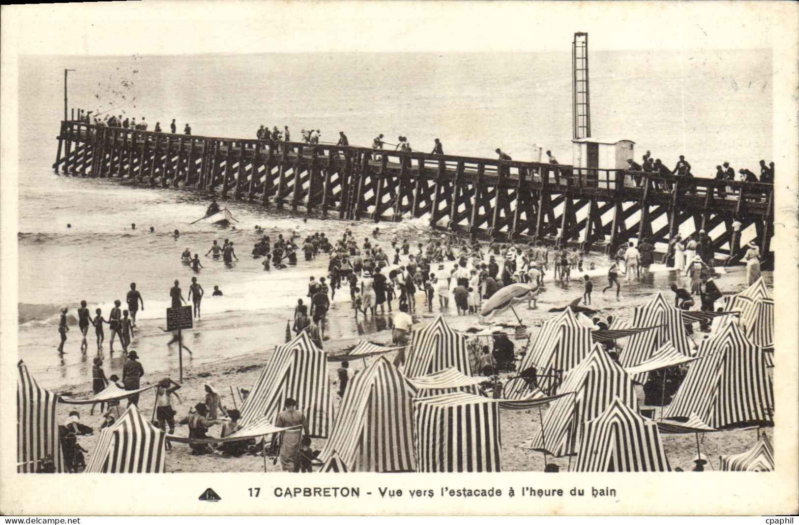 CPA Capbreton Vue Vers I'Estacade