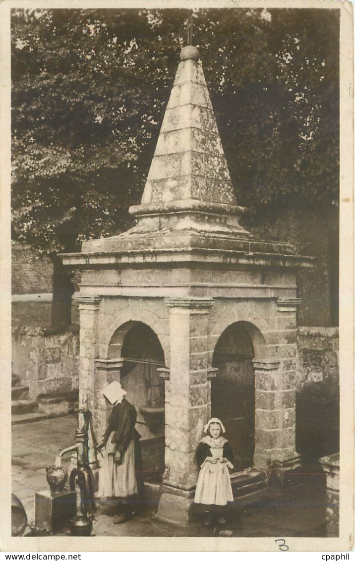 CPA Carnac Fontaine Sainte Cornelie