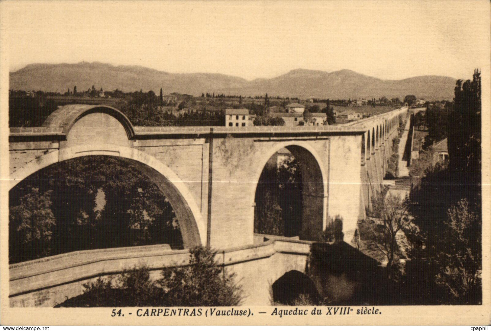 CPA Carpentras Vaucluse Aquedue du XVIII siecle