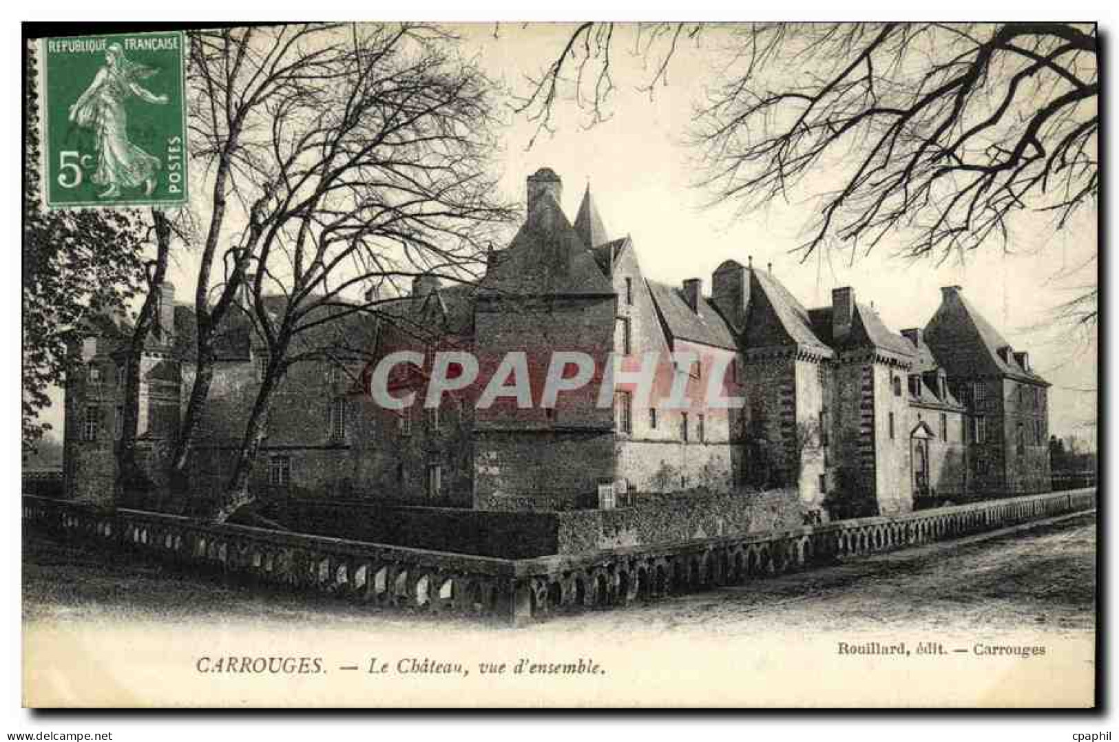 CPA Carrouges Le Chateau Vue d Ensemble