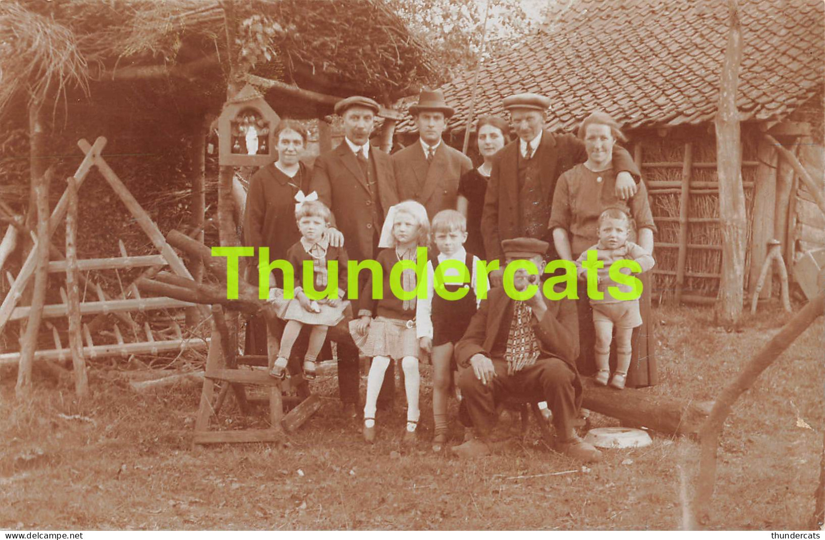 CPA CARTE DE PHOTO  BRUXELLES LA FAMILLE CHEYNS PEINTRE PEINTURE DECORATION  CHAUSSEE DE NINOVE