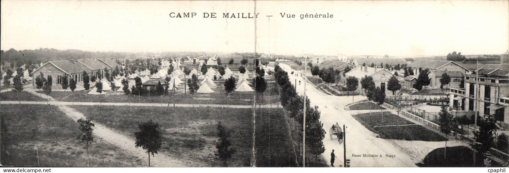 CPA CARTE DOUBLE Militaria Mailly le Camp Vue generale