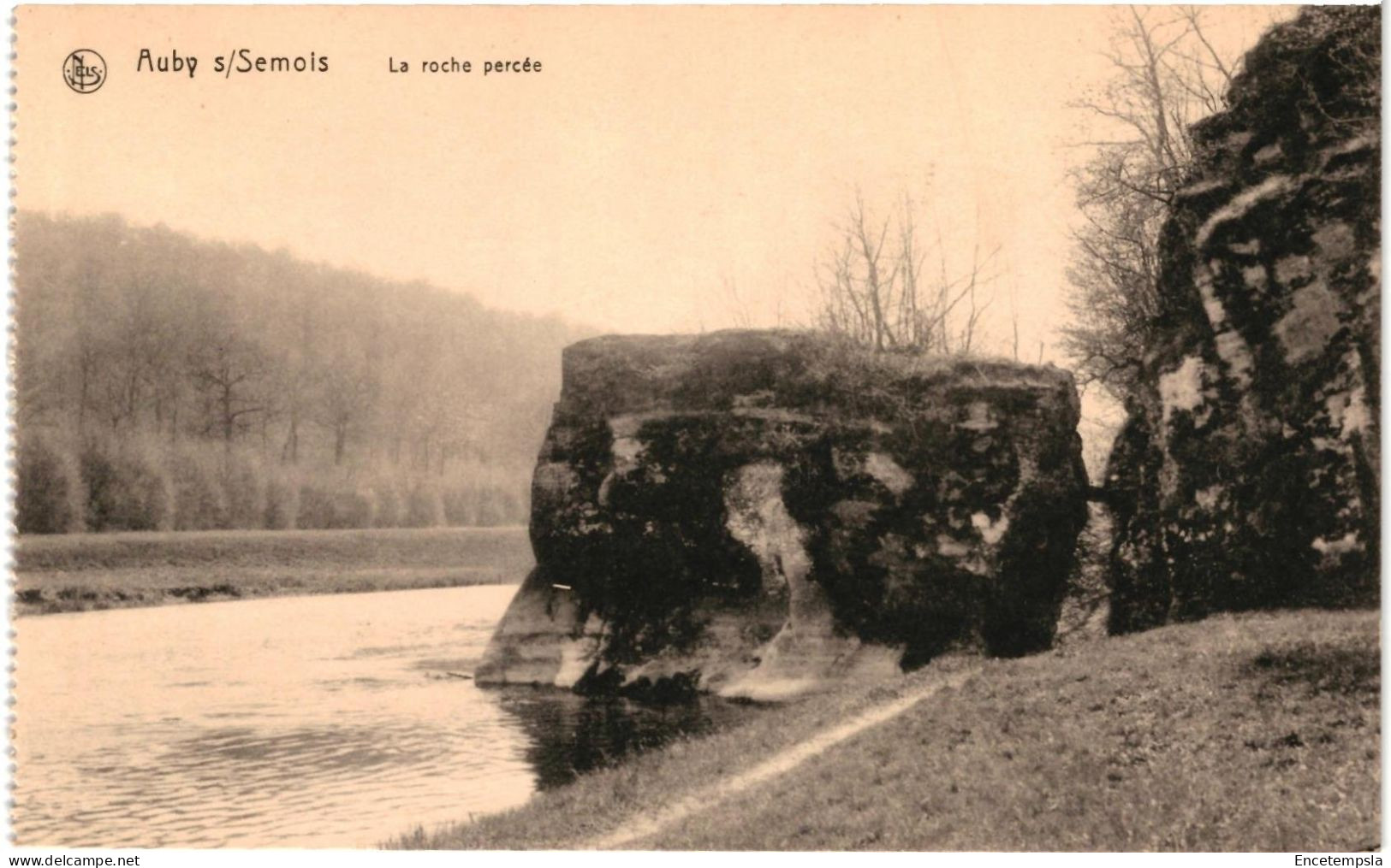 CPA  Carte Postale Belgique Auby sur Semois La Roche percée  VM106694