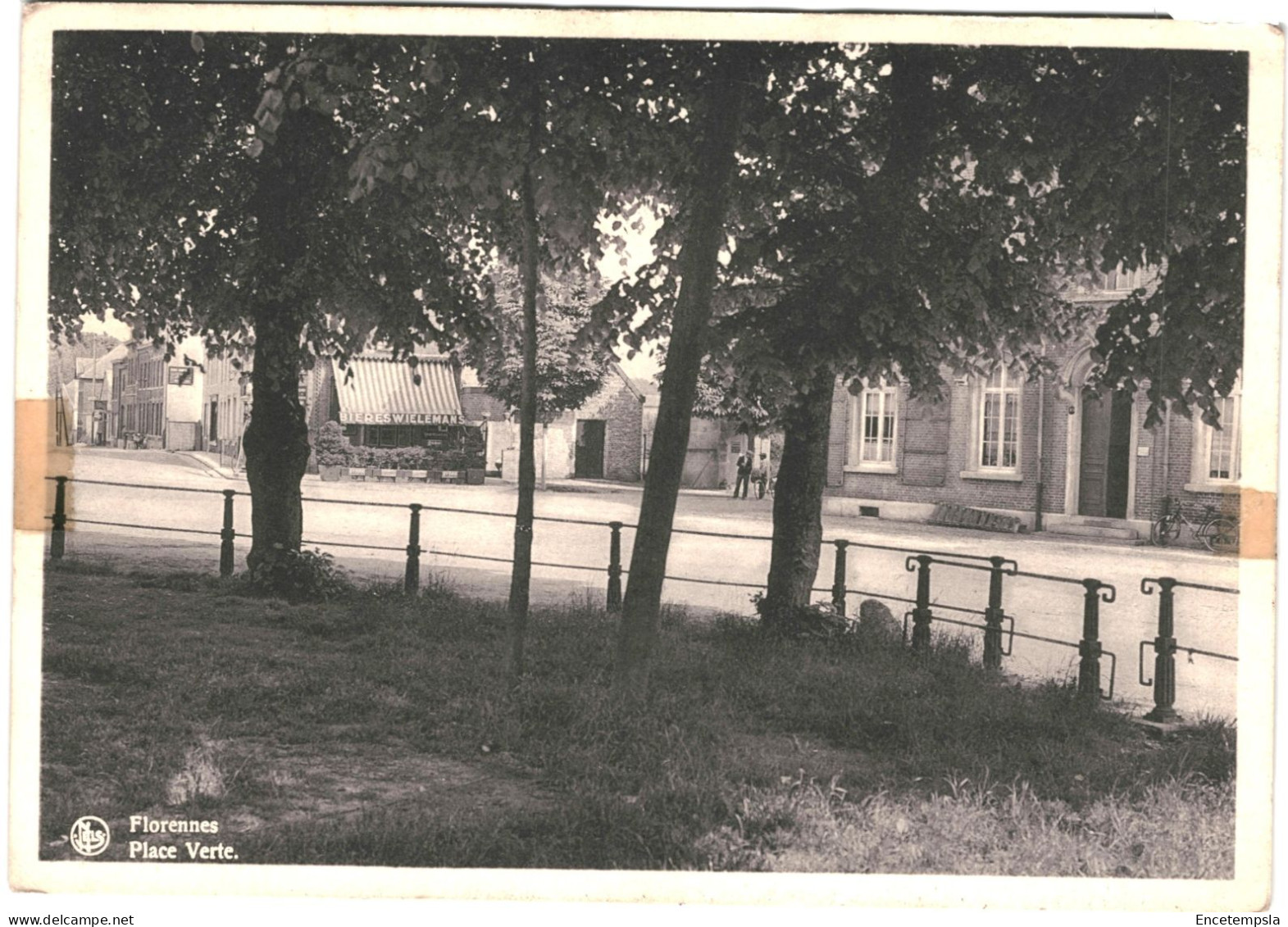 CPA Carte postale Belgique Florennes  Place verte  VM67369