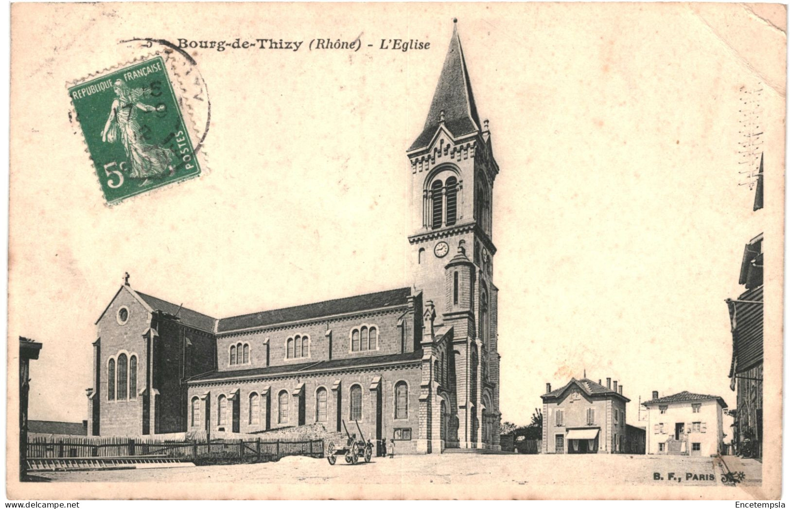 CPA Carte Postale France Bourg de Thizy L'église VM78627