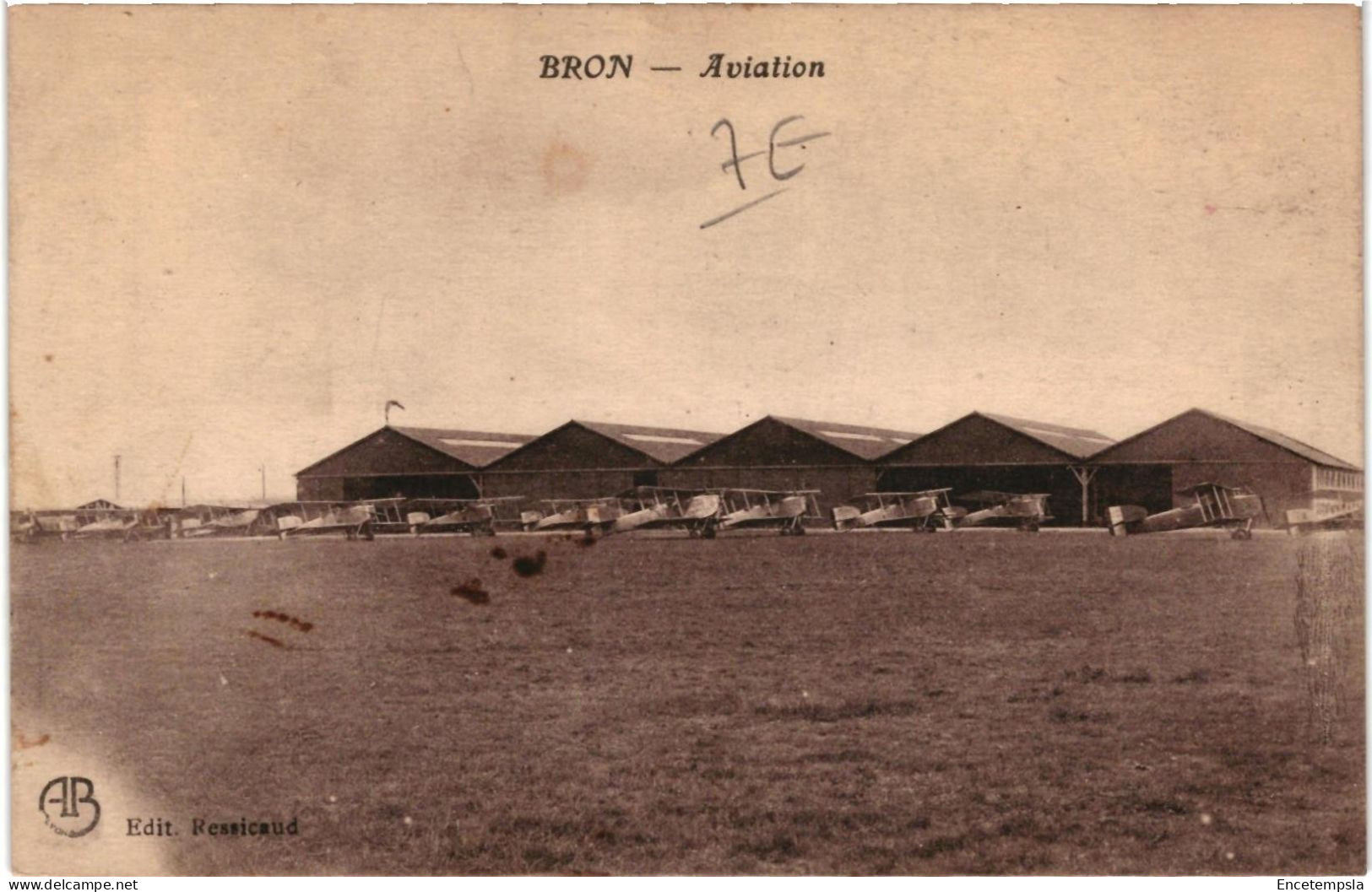 CPA Carte Postale France  Bron Aviation   VM109320ok