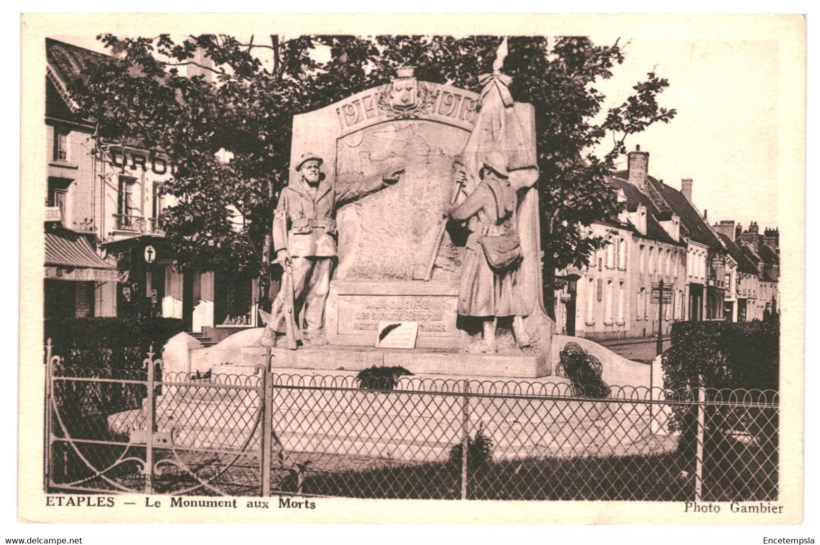 CPA- Carte Postale -France-Etaples Monuments aux morts  VM37965