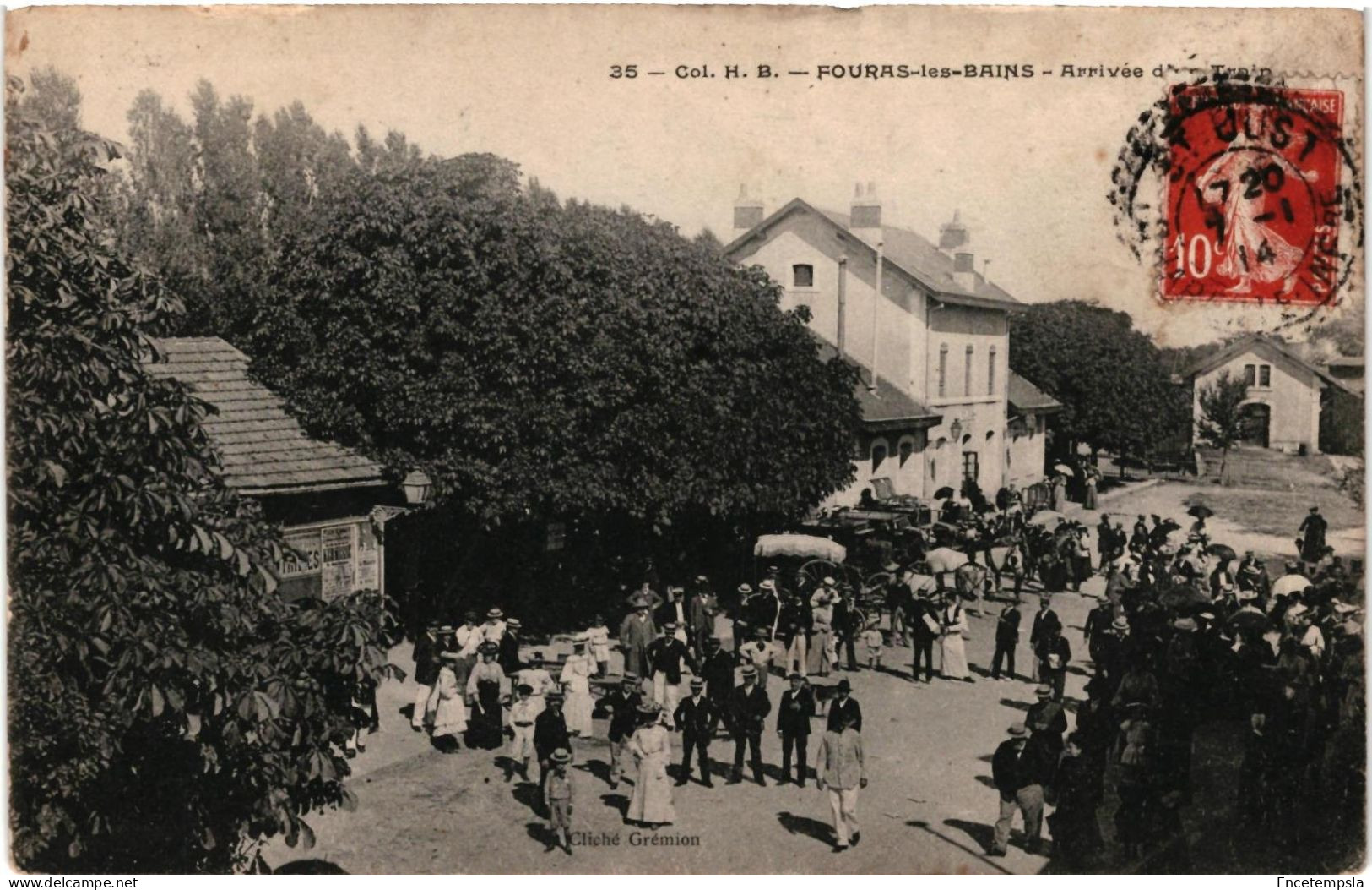 CPA Carte Postale  France  Fouras-les-Bains Arrivée d'un train 1914   VM106926
