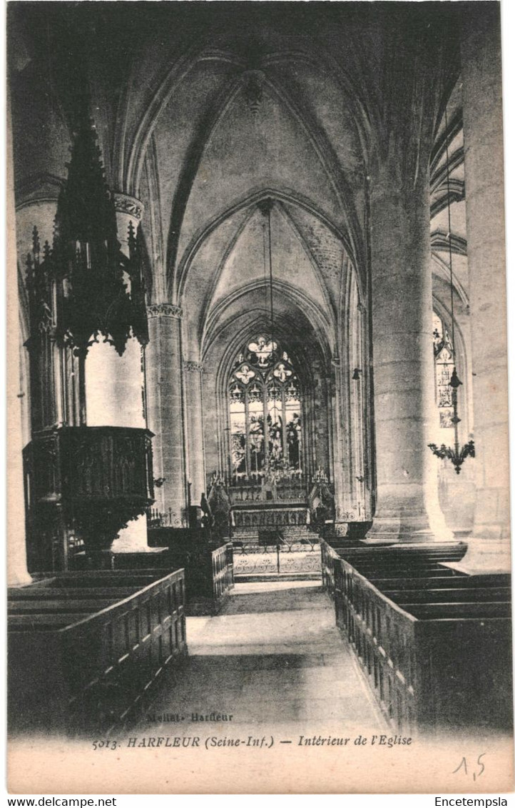 CPA  Carte Postale  France   Harfleur Intérieur de l'église  VM57575