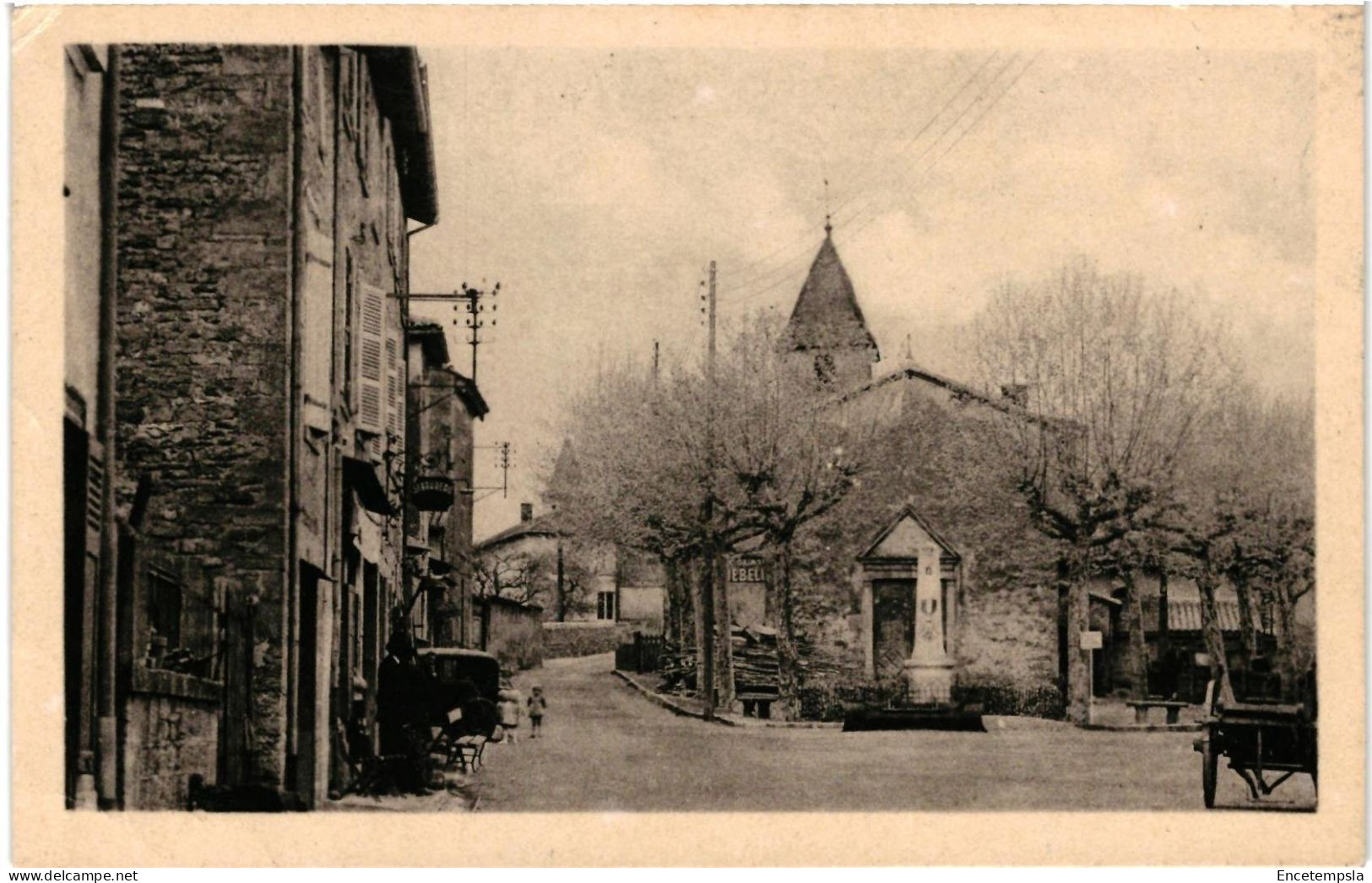CPA   Carte Postale   France  Le Bois-d'Oingt, Place Auguste Delorme  VM107735