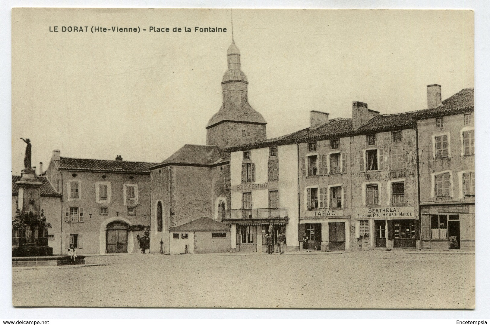 CPA - Carte Postale - France - Le Dorat - Place de la Fontaine - 1927 ( CP5027 )