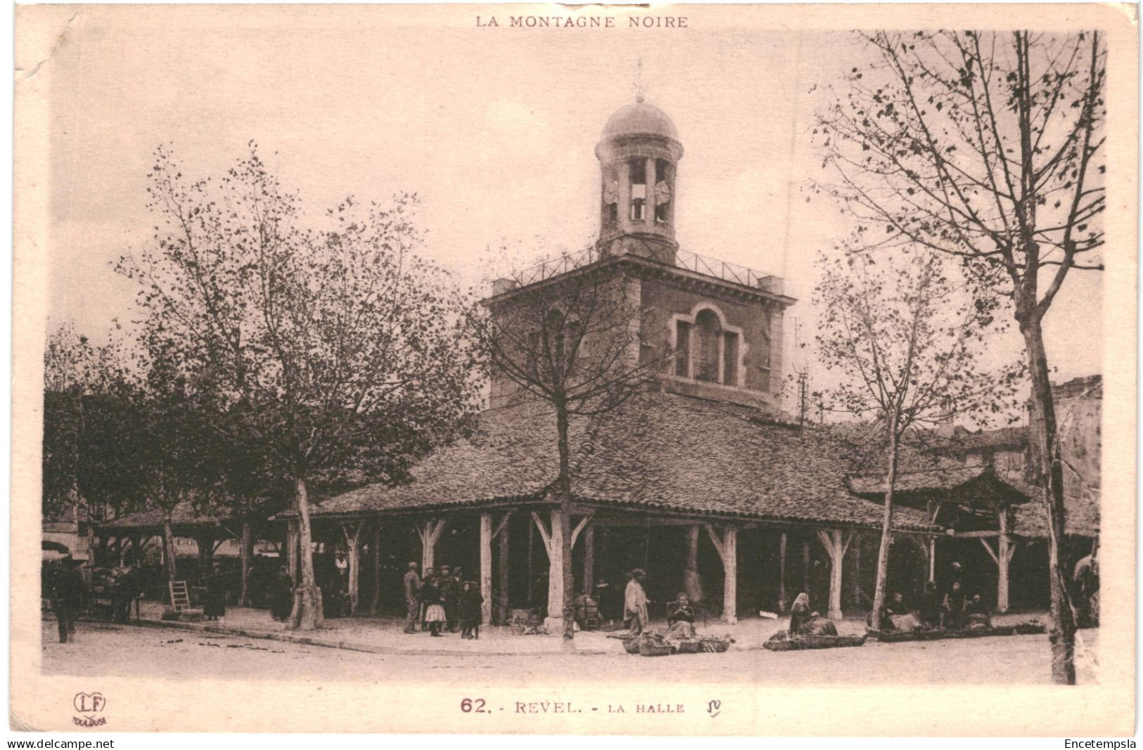 CPA Carte Postale France Revel La Halle  VM92649