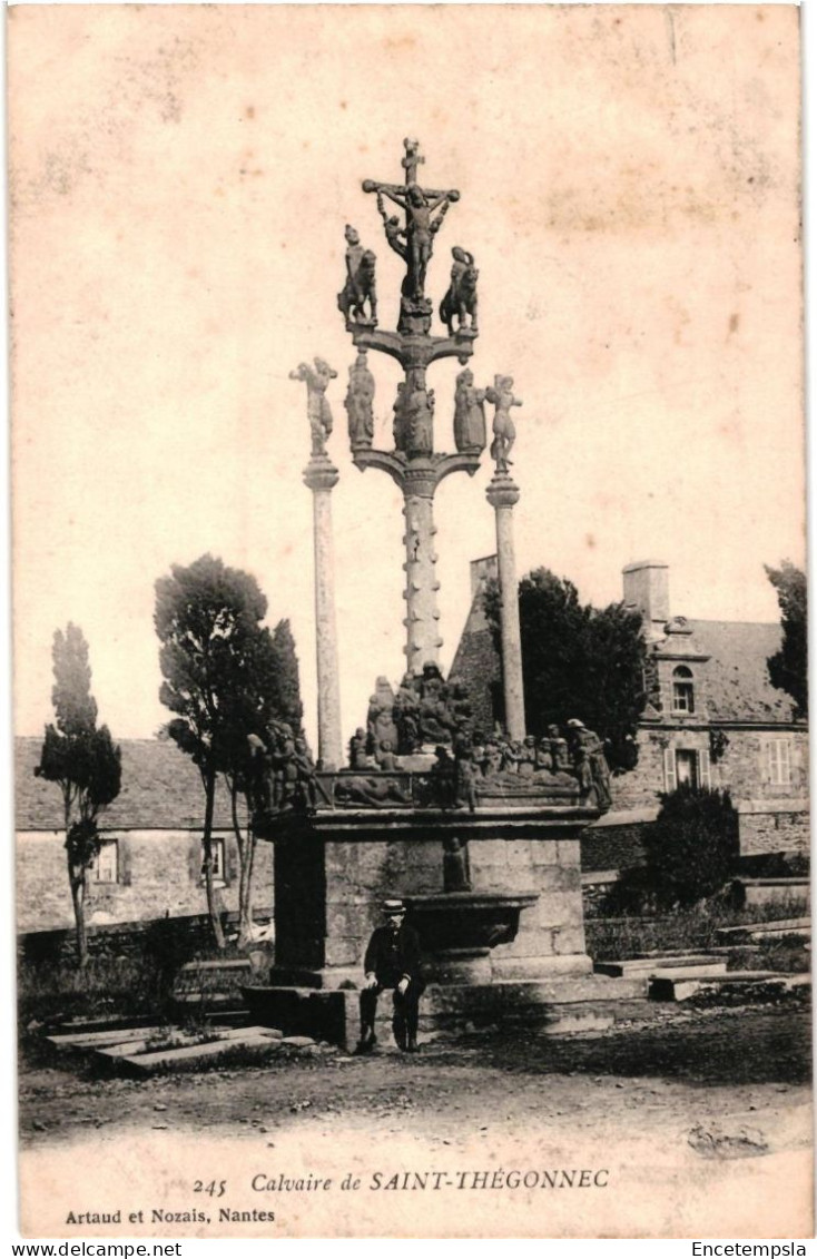 CPA  Carte Postale  France  Saint-Thégonnec Calvaire   VM98807